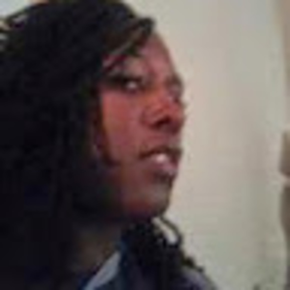 Meet your Posher, Kanisha - Picture 1 of 1